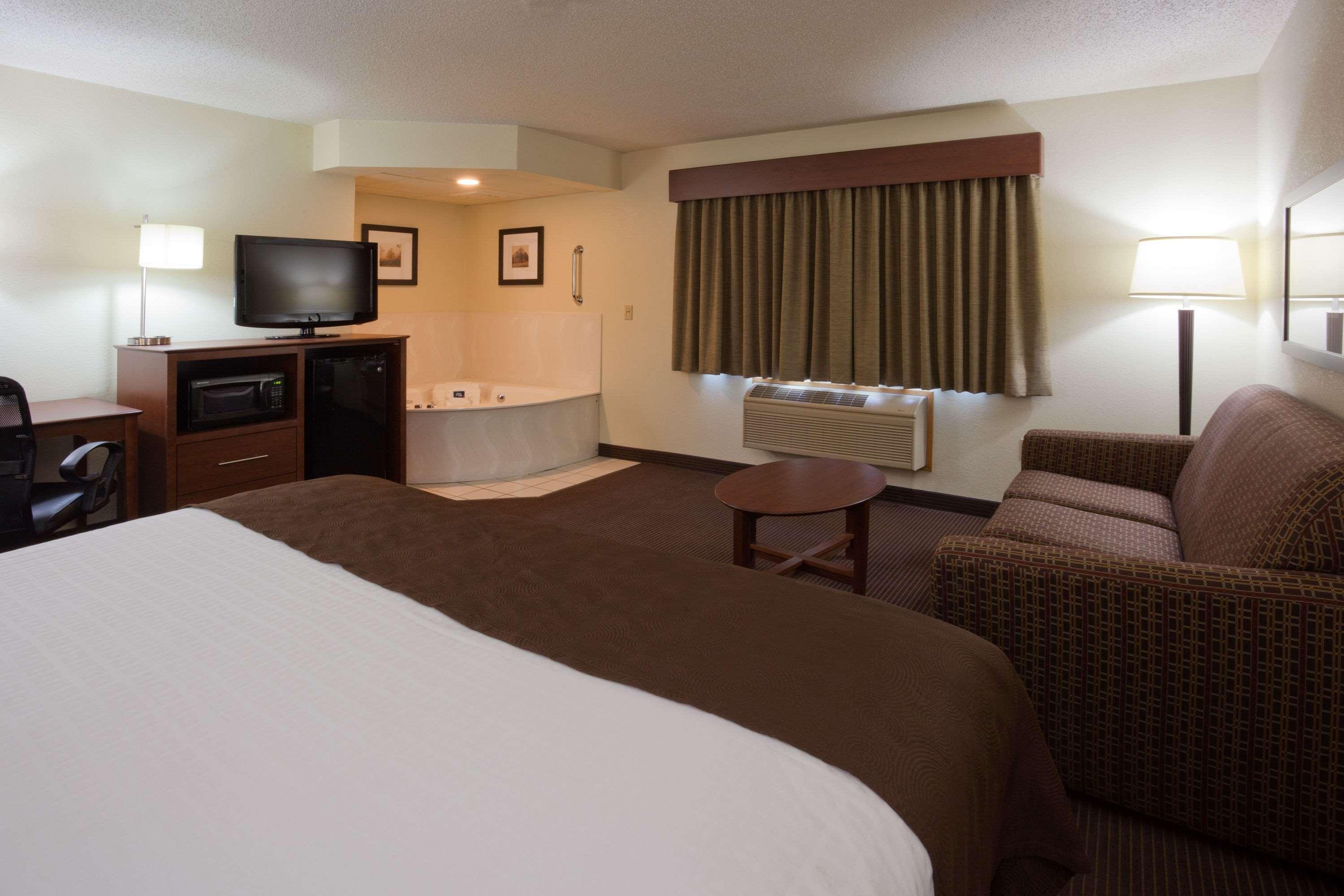 Americinn By Wyndham Bismarck Habitación foto